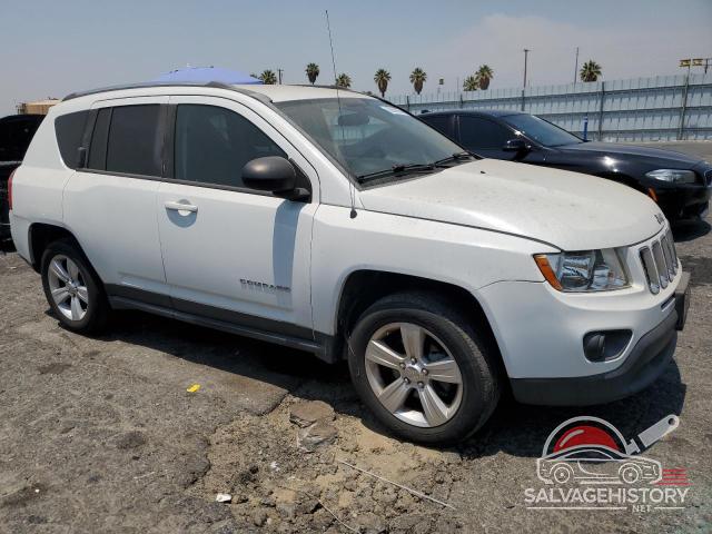 1C4NJCBB4CD687273 2012 JEEP COMPASS photo no. 4
