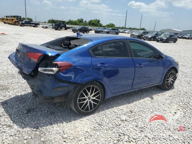 3KPFK4A70JE196554 2018 KIA FORTE photo no. 3