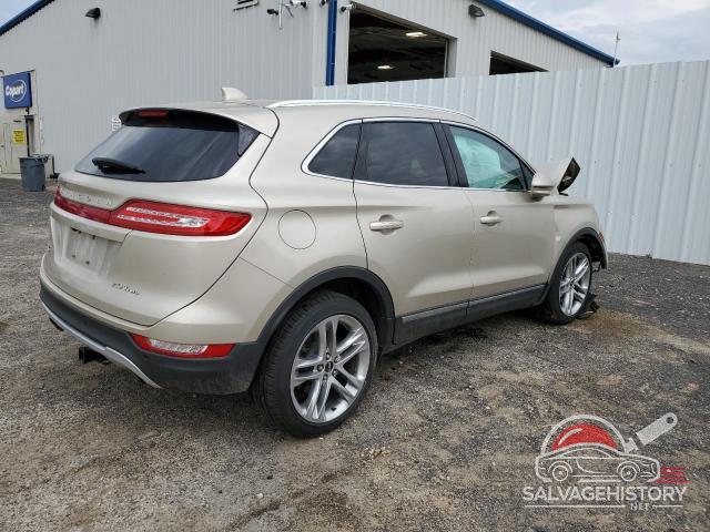 5LMCJ3D95HUL15538 2017 LINCOLN MKC photo no. 3