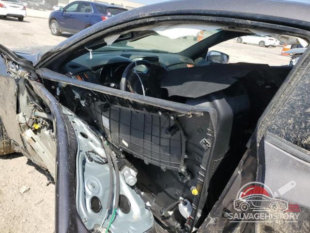 KMHHU6KJ9DU098990 2013 HYUNDAI GENESIS photo no. 7