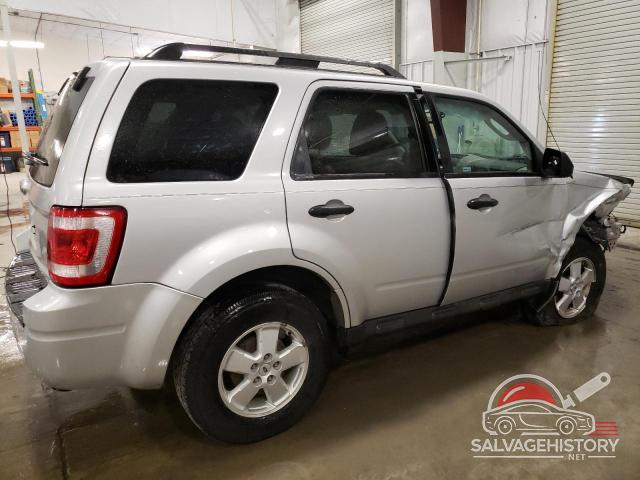 1FMCU0D70BKA72618 2011 FORD ESCAPE photo no. 3