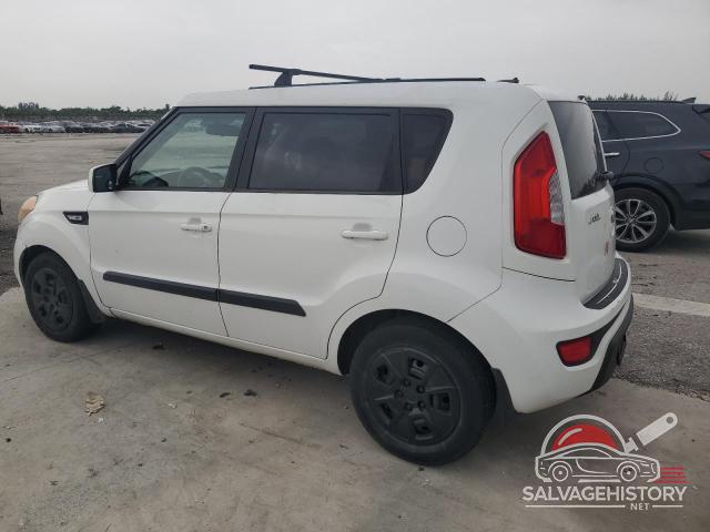KNDJT2A55D7540720 2013 KIA SOUL photo no. 2