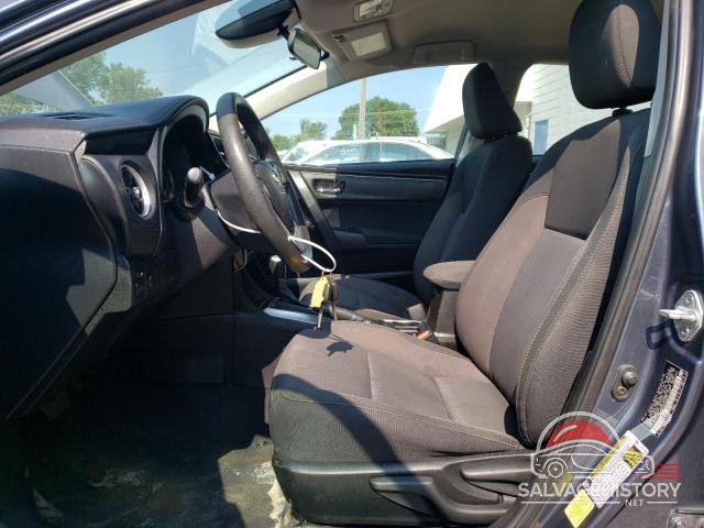 5YFBURHE5HP611645 2017 TOYOTA COROLLA photo no. 7