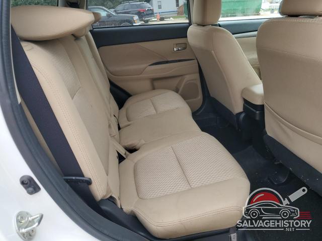 JA4AD3A32HZ050676 2017 MITSUBISHI OUTLANDER photo no. 11