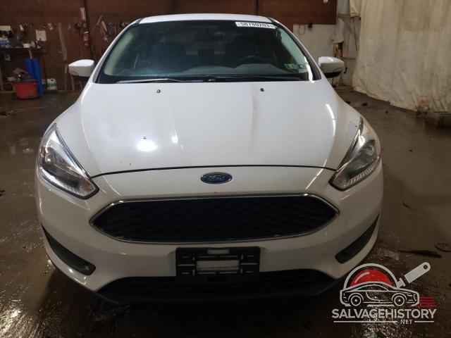1FADP3F25HL232679 2017 FORD FOCUS photo no. 5
