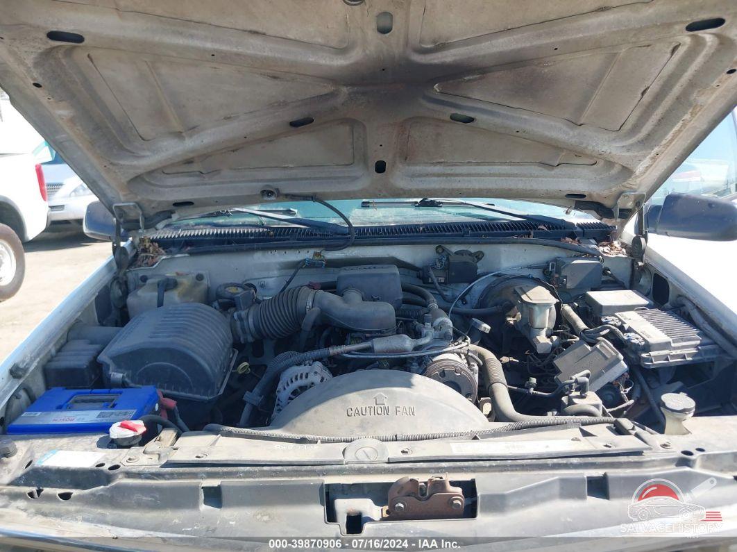 1GCGC24R5YR110365 2000 CHEVROLET C2500 photo no. 10