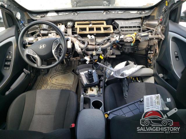 KMHD35LH1GU341638 2016 HYUNDAI ELANTRA photo no. 8