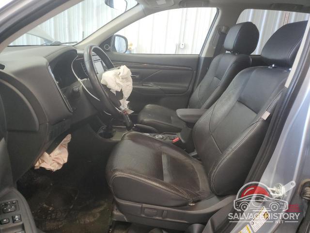 JA4AZ3A38GZ005015 2016 MITSUBISHI OUTLANDER photo no. 7