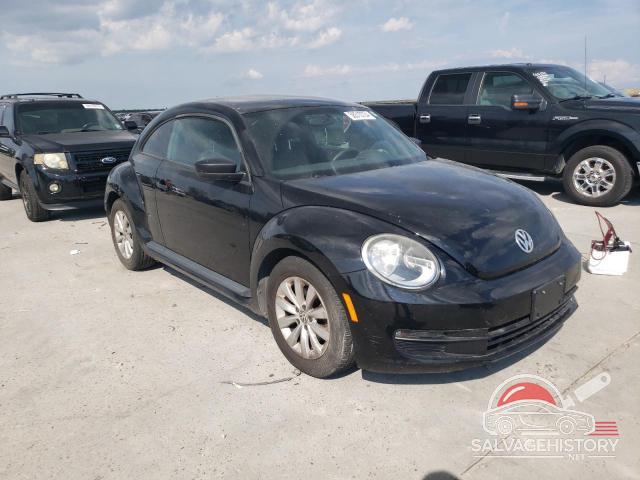 3VWFP7AT9EM604557 2014 VOLKSWAGEN BEETLE photo no. 4