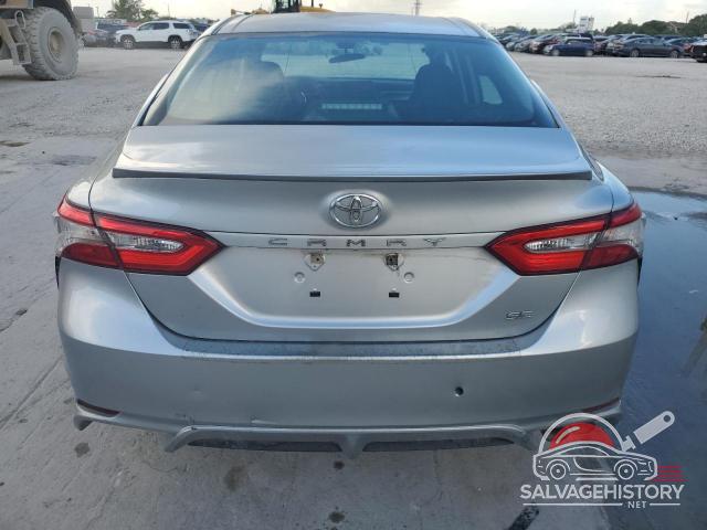4T1B11HK6JU082887 2018 TOYOTA CAMRY photo no. 6