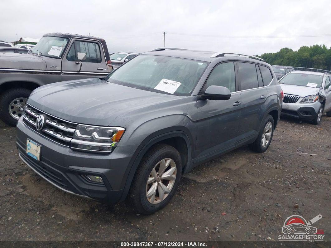 1V2CR2CA0JC569836 2018 VOLKSWAGEN ATLAS photo no. 2