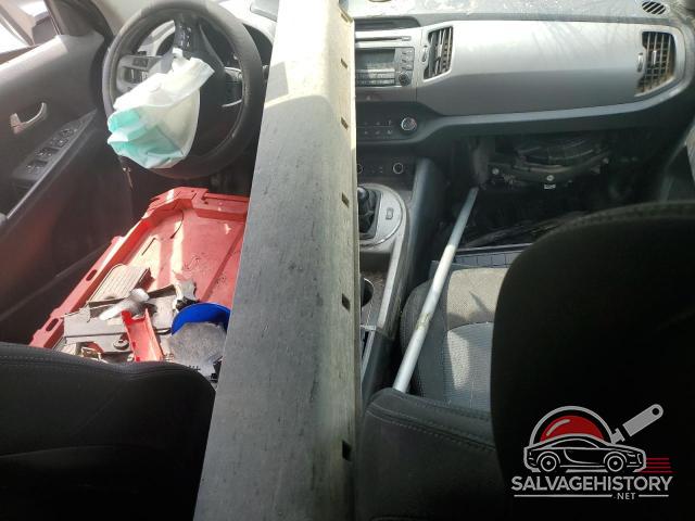 KNDPBCAC8G7853010 2016 KIA SPORTAGE photo no. 8