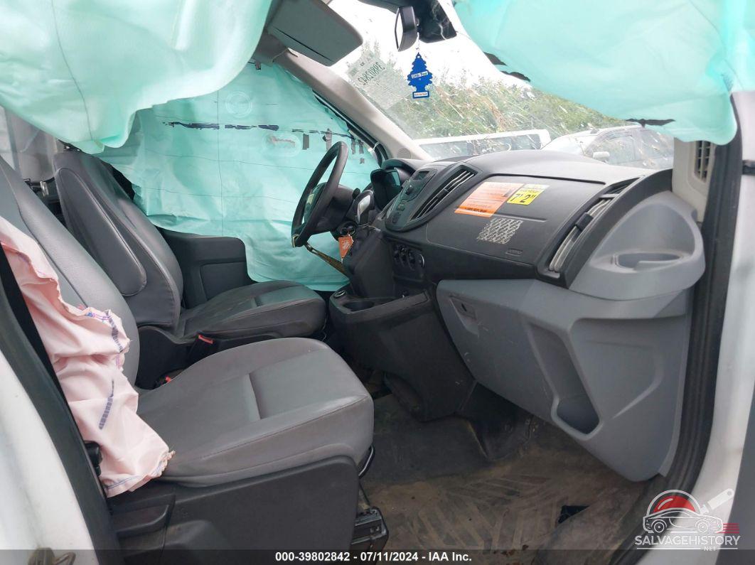 1FDYR5ZM1JKA92653 2018 FORD TRANSIT-250 CAB photo no. 5