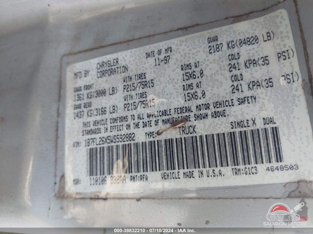 1B7FL26X5WS592882 1998 DODGE DAKOTA photo no. 9