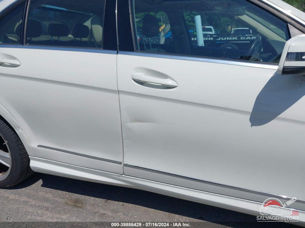 WDDGF8BB1BR152335 2011 MERCEDES-BENZ C 300 photo no. 6