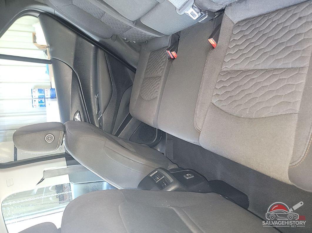 2GNAXUEV7L6103544 2020 CHEVROLET EQUINOX photo no. 5