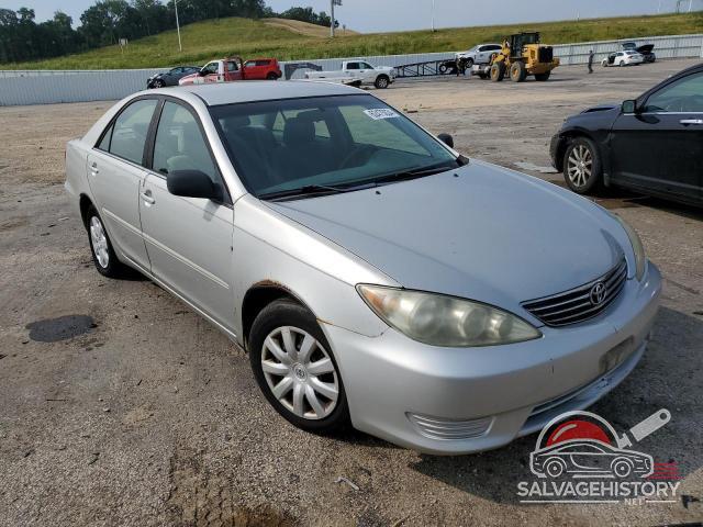 4T1BE32K25U015802 2005 TOYOTA CAMRY photo no. 4