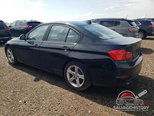 WBA3B3C5XDJ811267 2013 BMW 3 SERIES photo no. 2