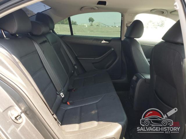 3VWDZ7AJ6BM388324 2011 VOLKSWAGEN JETTA photo no. 10