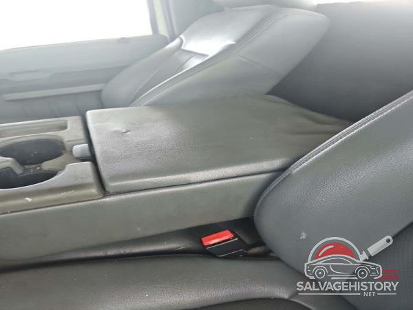 1FTBF2B65GEB86877 2016 FORD F-250 photo no. 2