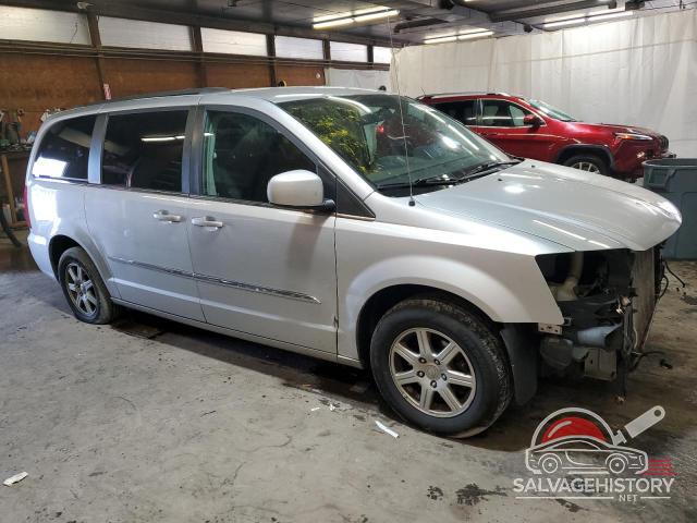 2A4RR5DG0BR636891 2011 CHRYSLER MINIVAN photo no. 4
