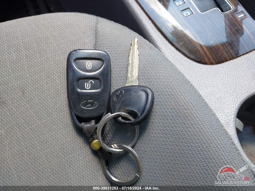 5NMSGDAB0AH348992 2010 HYUNDAI SANTA FE photo no. 11