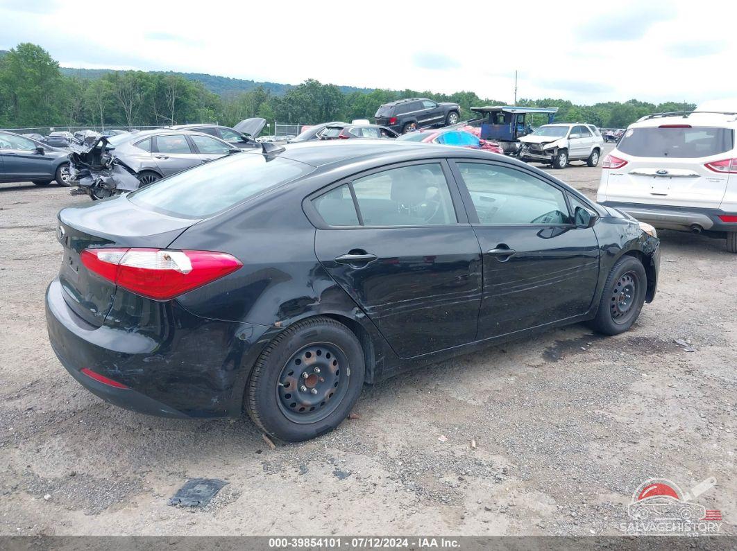 KNAFK4A63G5538071 2016 KIA FORTE photo no. 4