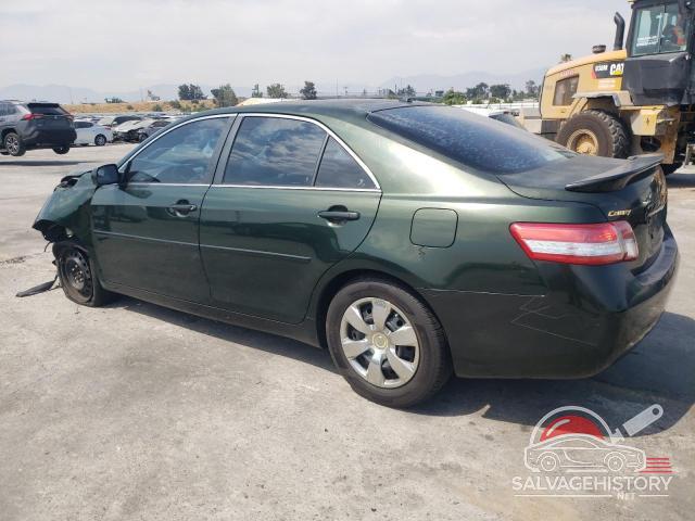 4T1BF3EK7AU542026 2010 TOYOTA CAMRY photo no. 2