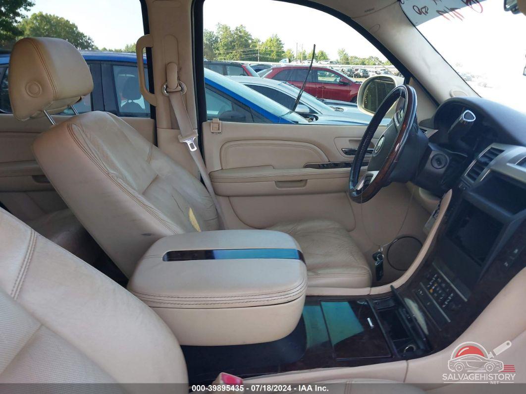 1GYFK63868R125174 2008 CADILLAC ESCALADE photo no. 5