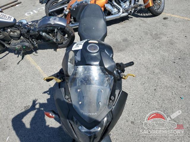 MLHRC7454E5000152 2014 HONDA CBR CYCLE photo no. 5