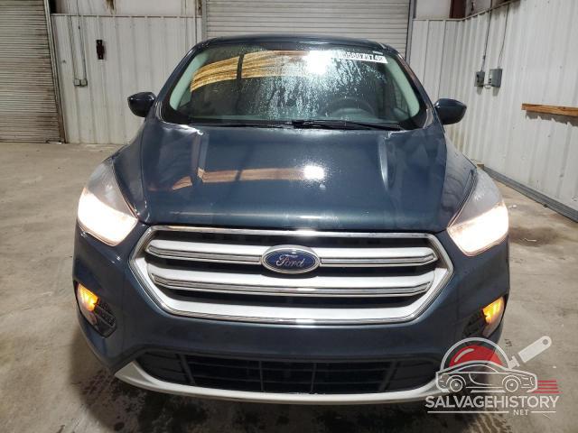 1FMCU0GD9KUC06645 2019 FORD ESCAPE photo no. 5