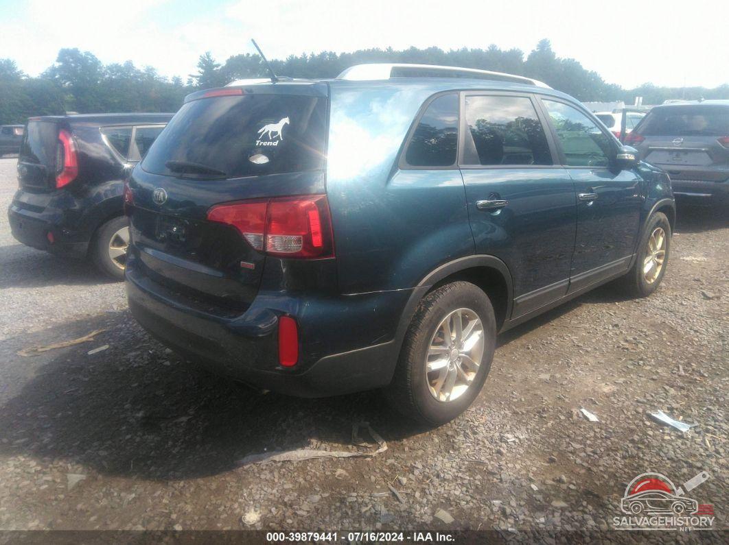 5XYKT3A60FG580387 2015 KIA SORENTO photo no. 4