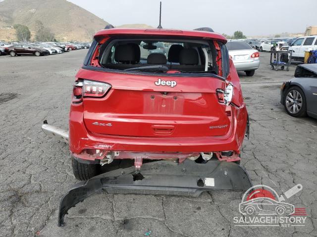 3C4NJDAB8JT281401 2018 JEEP COMPASS photo no. 6