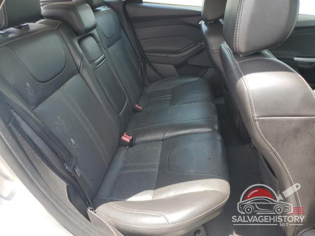 1FADP3K24DL348939 2013 FORD FOCUS photo no. 10