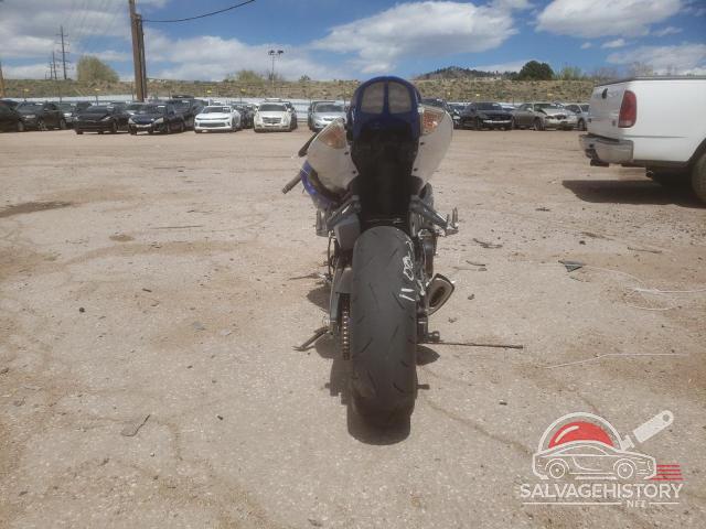 JS1GN7DA272114215 2007 SUZUKI GSXR600 photo no. 4