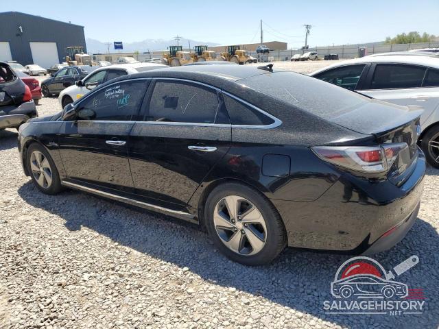KMHE34L18HA051935 2017 HYUNDAI SONATA photo no. 2