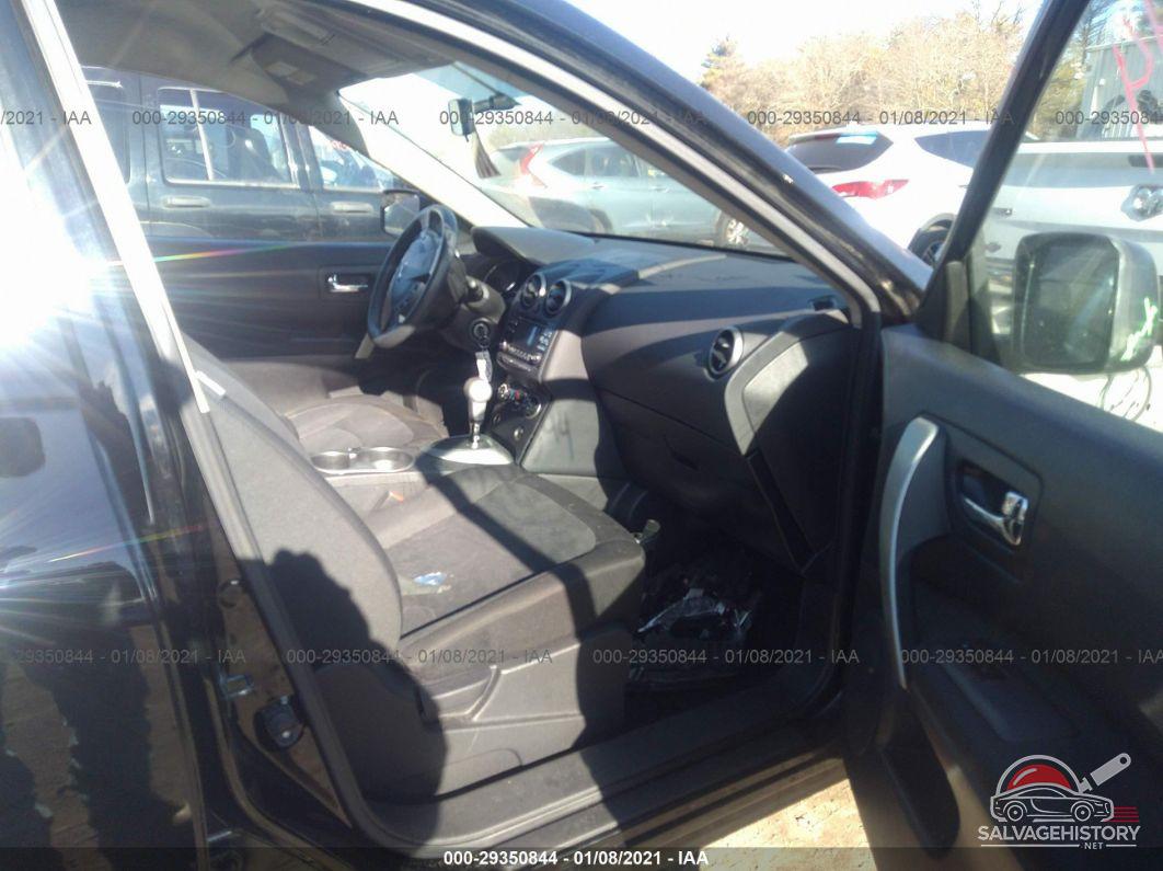 JN8AS5MV4FW253270 2015 NISSAN ROGUE SELECT photo no. 5