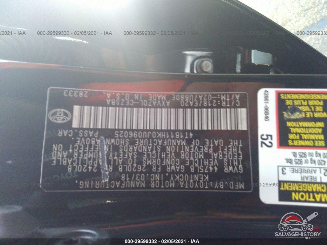 4T1B11HK0JU096025 2018 TOYOTA CAMRY photo no. 9