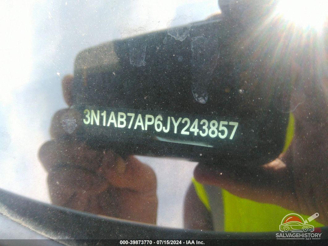 3N1AB7AP6JY243857 2018 NISSAN SENTRA photo no. 9
