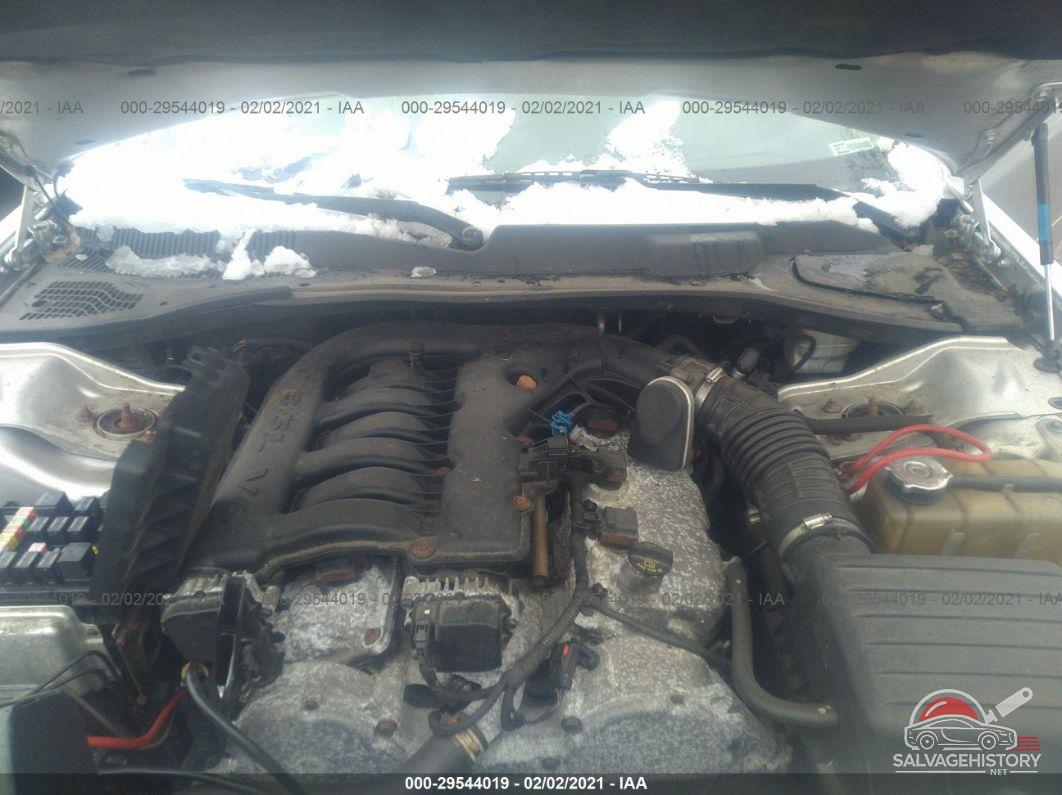 2C3JA53G25H561668 2005 CHRYSLER 300 photo no. 10