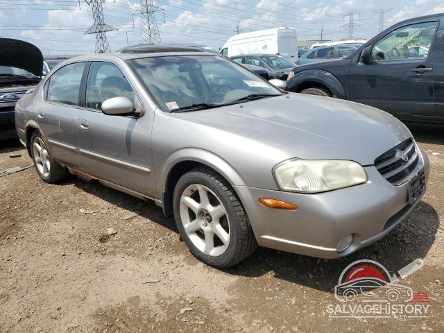 JN1CA31A9YT033045 2000 NISSAN MAXIMA photo no. 4