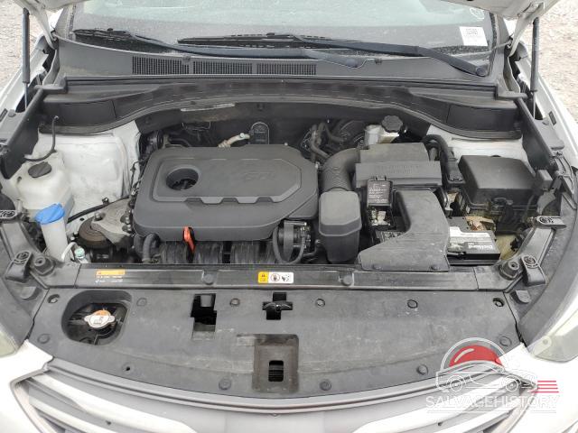 5NMZU3LB3HH019535 2017 HYUNDAI SANTA FE photo no. 11