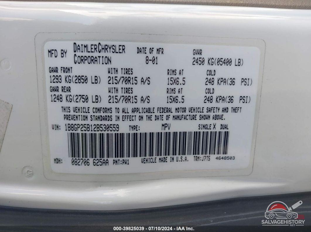1B8GP25B12B530559 2002 DODGE CARAVAN photo no. 9