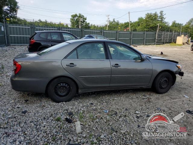 4T1BE32K72U532671 2002 TOYOTA CAMRY photo no. 3