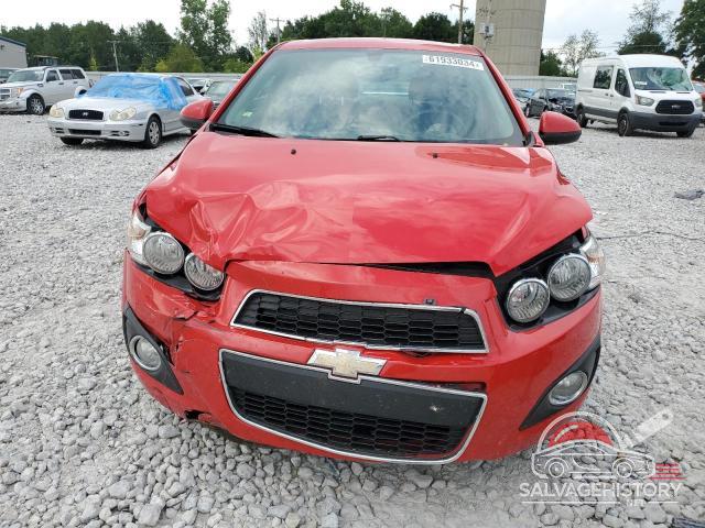 1G1JC5SH8F4187297 2015 CHEVROLET SONIC photo no. 5