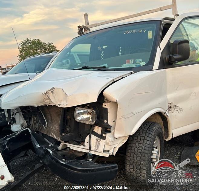 1GCZGTCG5E1205134 2014 CHEVROLET EXPRESS 3500 photo no. 2