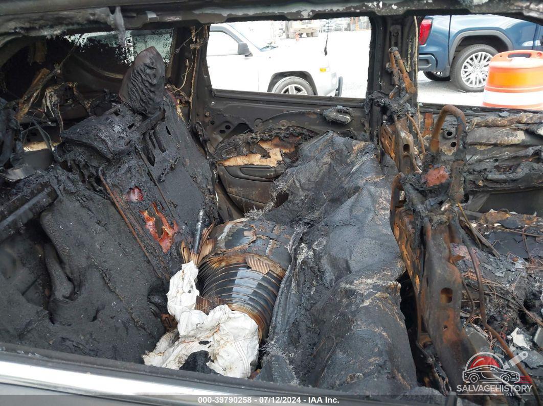 1FMCU9GX0DUB06936 2013 FORD ESCAPE photo no. 8