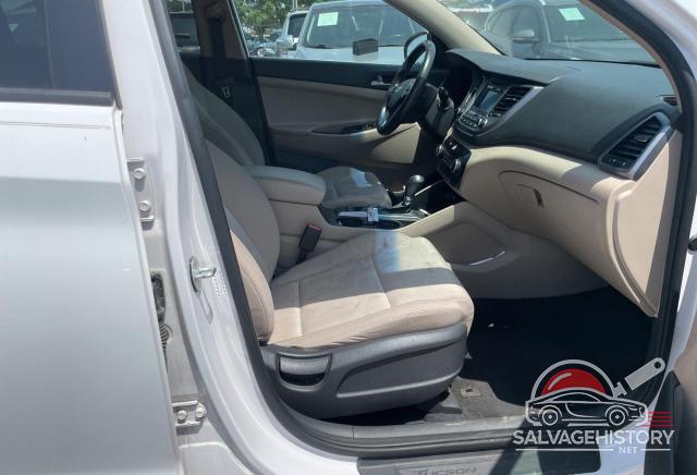 KM8J3CA29GU227909 2016 HYUNDAI TUCSON photo no. 5