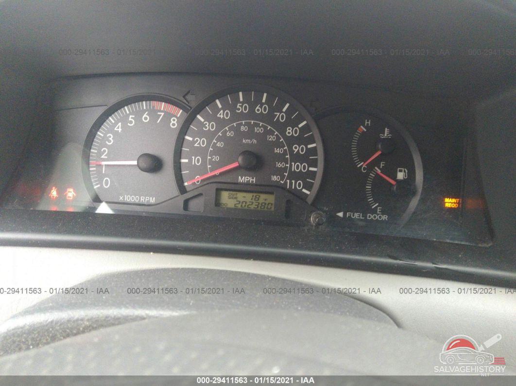 1NXBR32E95Z381108 2005 TOYOTA COROLLA photo no. 7