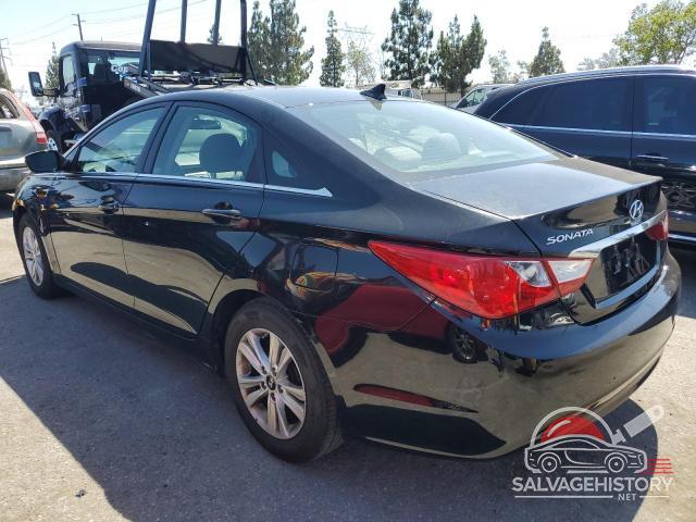 5NPEB4AC9BH263576 2011 HYUNDAI SONATA photo no. 2